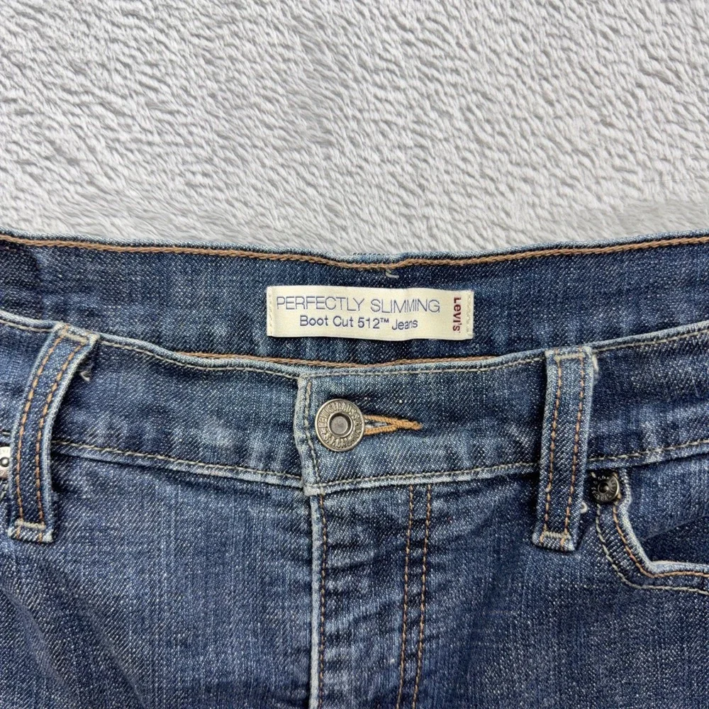 Levi's Jeans Womens 8M Blue Perfectly Slimming Boot Cut 512 Flap Pocket Denim